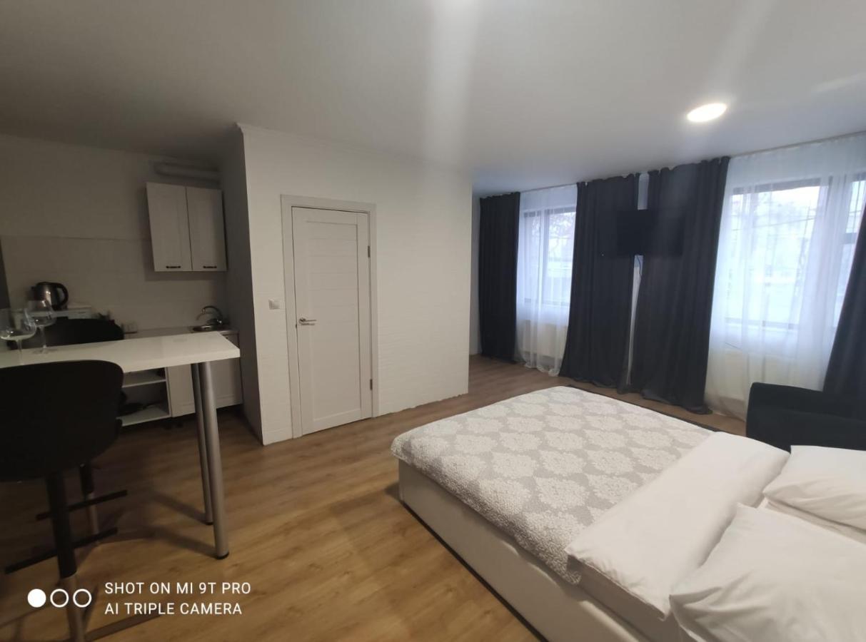 Studio In The Center Apartman Kisinyov Kültér fotó
