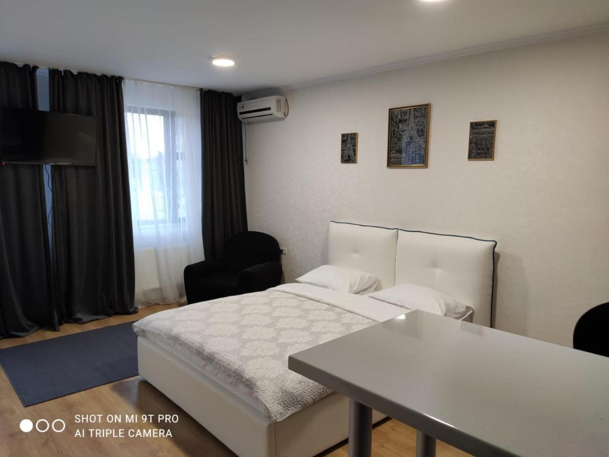 Studio In The Center Apartman Kisinyov Kültér fotó